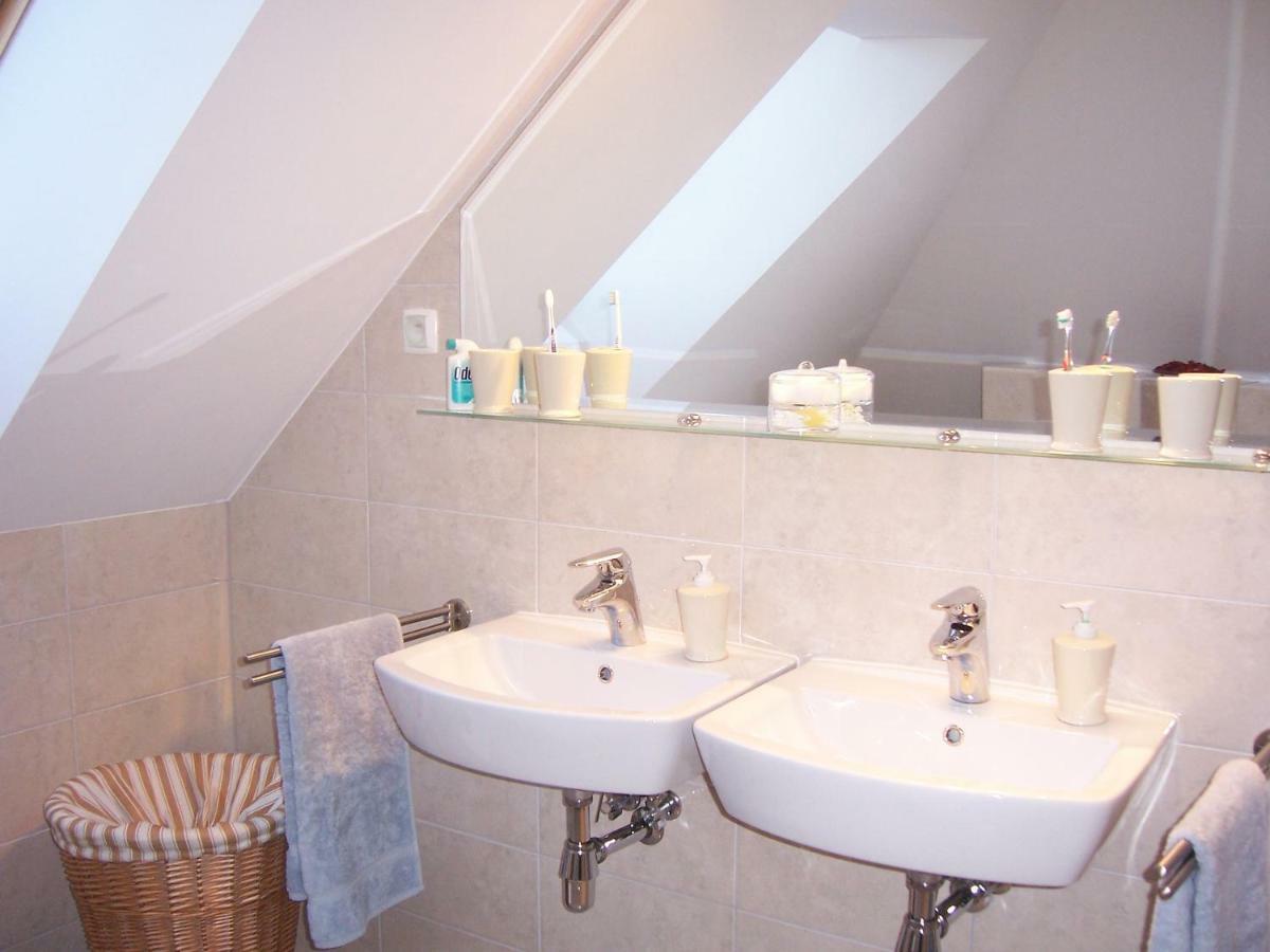 Domwigierski Pl -Jeziorki -Gr- Comfort-Ferienhaus-Polen - Wlasna Linia Brzegowa I Sauna Високий Мост Екстер'єр фото
